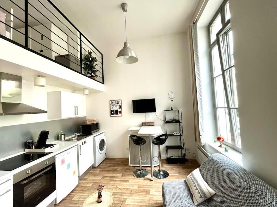 Tres Bel Appartement A 2 Pas Du Theatre Sebastopol Lille Dış mekan fotoğraf
